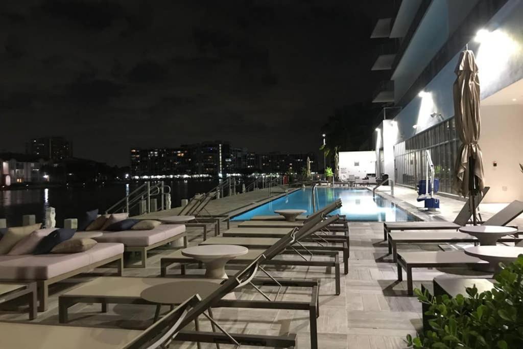 Hollywood Beach Luxury Condo-Hbh ภายนอก รูปภาพ