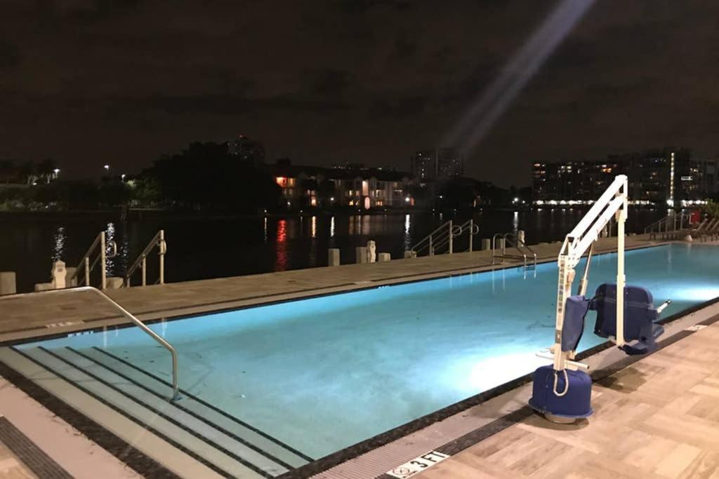 Hollywood Beach Luxury Condo-Hbh ภายนอก รูปภาพ